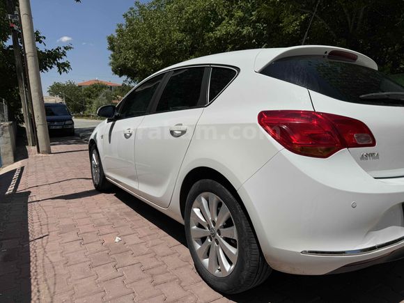 Sahibinden Opel Astra 1.6 Edition 2015 Model 