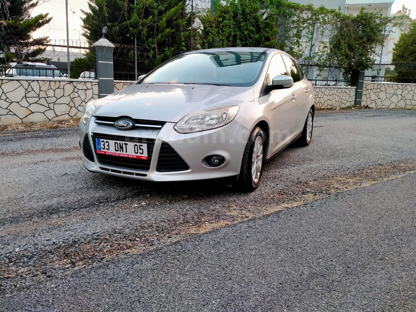 Sahibinden Ford Focus 1.6 TDCi Trend X 2013 Model Mersin 166.000 km Gri (Gümüş) 6