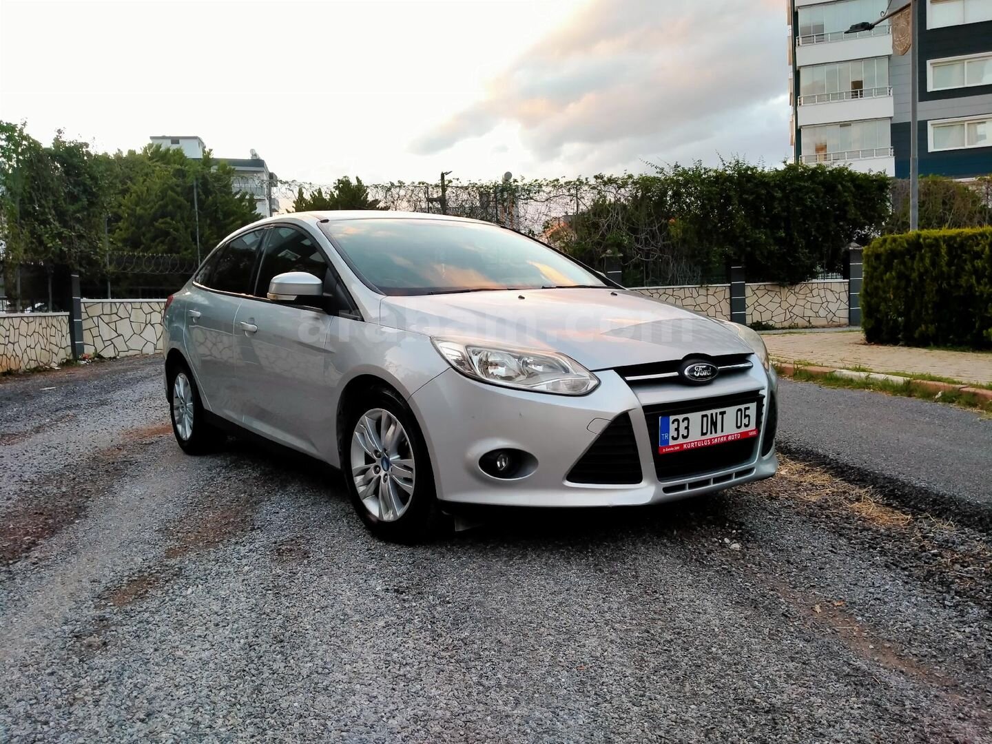 Sahibinden Ford Focus 1.6 TDCi Trend X 2013 Model Mersin 166.000 km Gri (Gümüş) 7