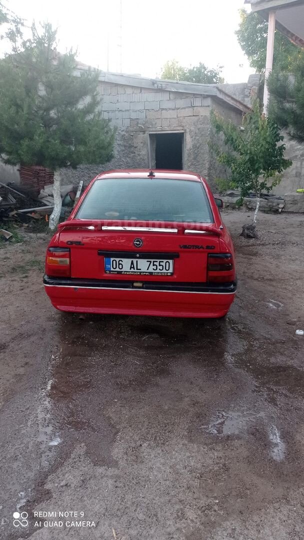 Sahibinden Opel Vectra 2.0 GLS 1992 Model Kırşehir 300.000 km Kırmızı 2