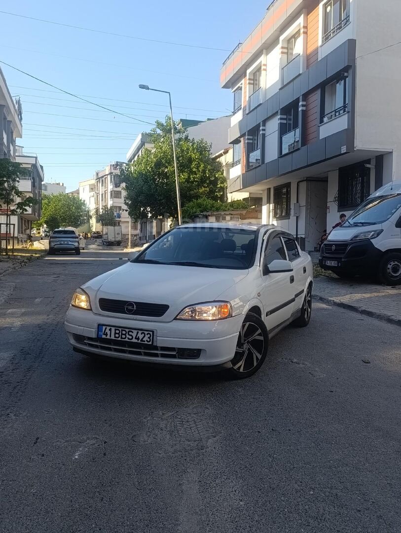 Sahibinden Opel Astra 1.7 CDTI Classic 2001 Model İstanbul 345.000 km Beyaz 6