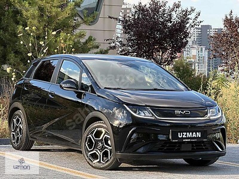 Galeriden BYD Dolphin Design 2025 Model Ankara 52.000 km Siyah