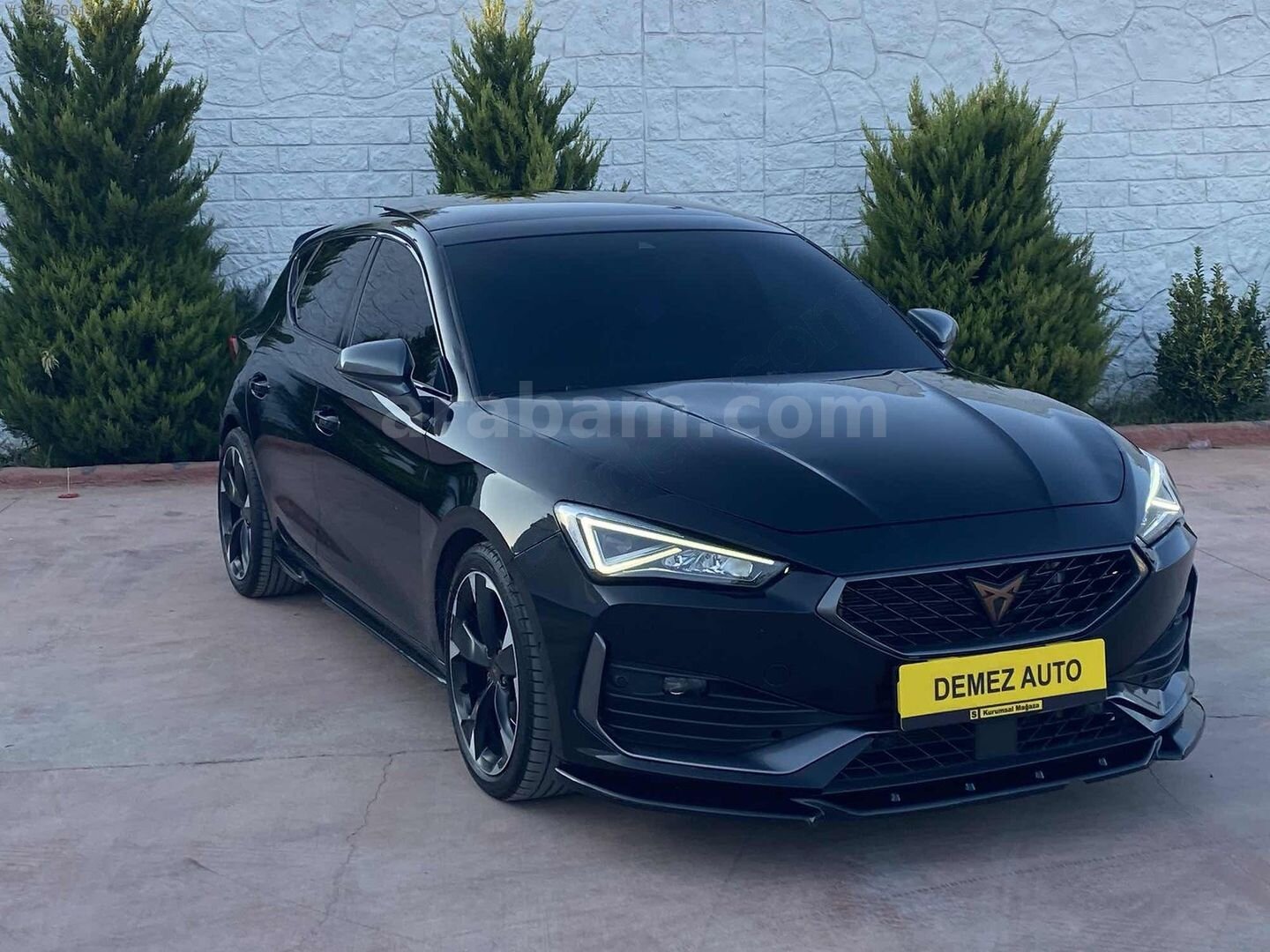 Galeriden Cupra Leon 1.5 eTSI Standart 2023 Model Gaziantep 61.000 km Siyah 4