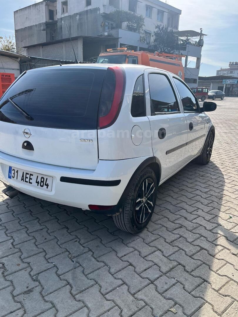 Sahibinden Opel Corsa 1.3 CDTI Essentia 2006 Model Hatay 301.000 km Beyaz 4