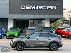DEMİRCAN'DAN Boyasız C4 1.2 PureTech Shine Bold EAT8 Cam Tavan