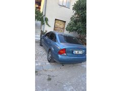 Sahibinden Ford Focus 1.6 Ghia 2000 Model 