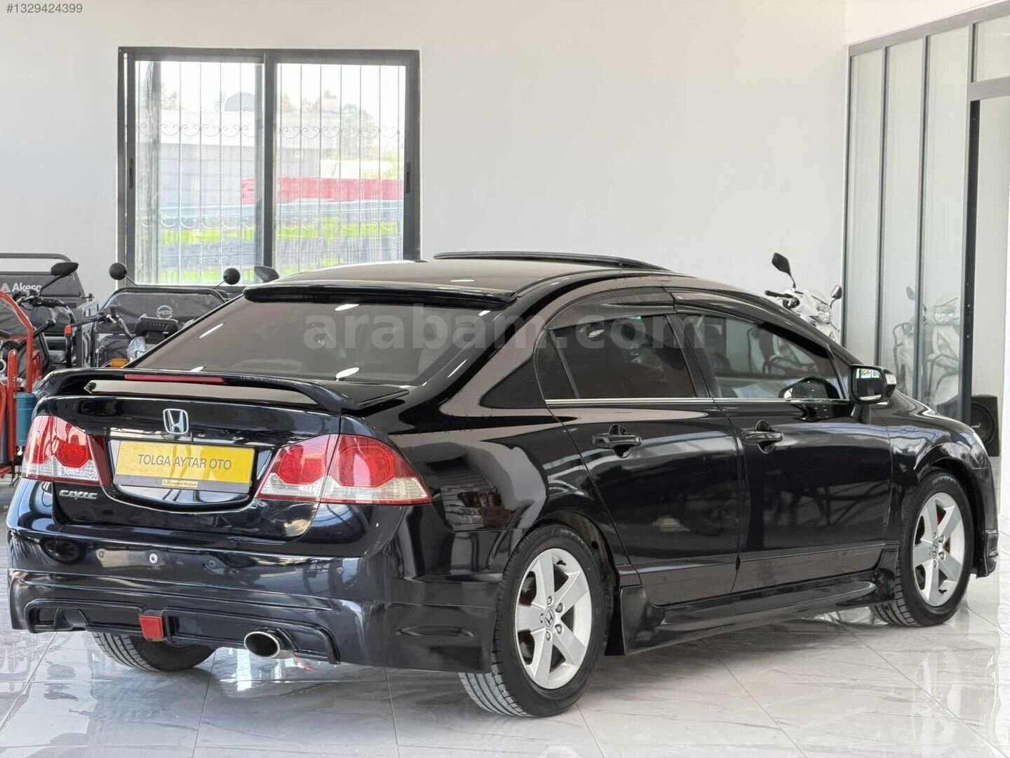 Galeriden Honda Civic 1.6i VTEC Elegance 2011 Model Antalya 158.000 km Siyah 6