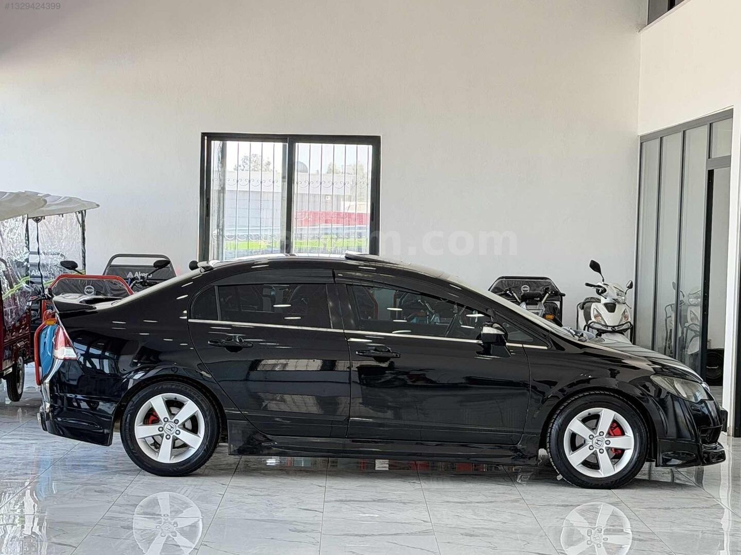 Galeriden Honda Civic 1.6i VTEC Elegance 2011 Model Antalya 158.000 km Siyah 7