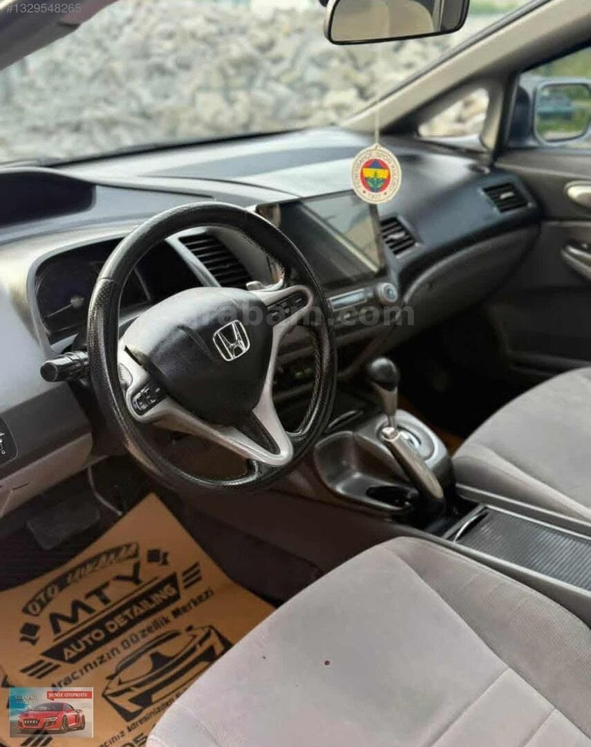 Galeriden Honda Civic 1.6i VTEC Elegance 2009 Model Hatay 210.000 km Gri 7