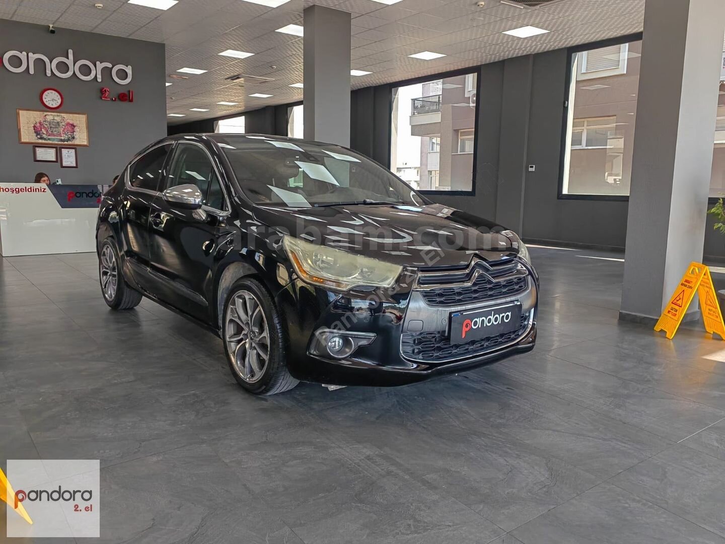 Galeriden DS Automobiles DS4 1.6 e-HDi D-Sport 2012 Model İzmir 326.600 km Siyah 3