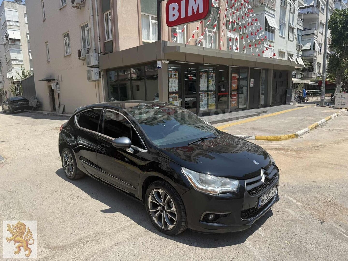 Galeriden DS Automobiles DS4 1.6 THP D-Sport 2012 Model Antalya 229.000 km Siyah 6