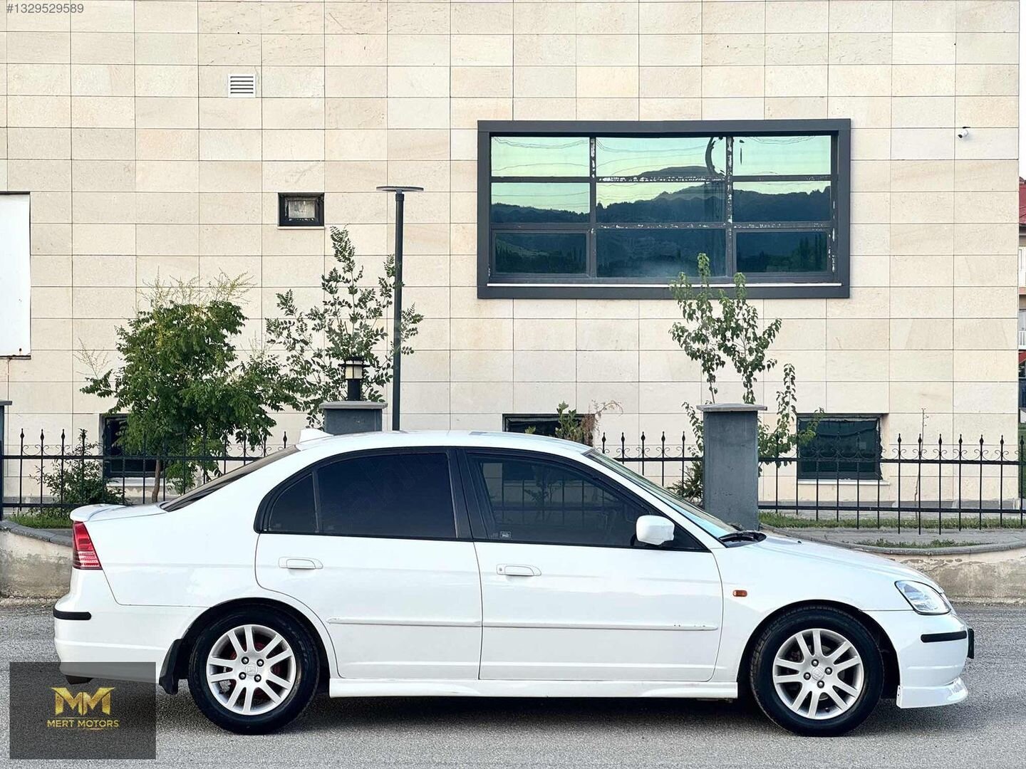 Galeriden Honda Civic 1.6i VTEC ES 2003 Model Kahramanmaraş 346.000 km Beyaz 4