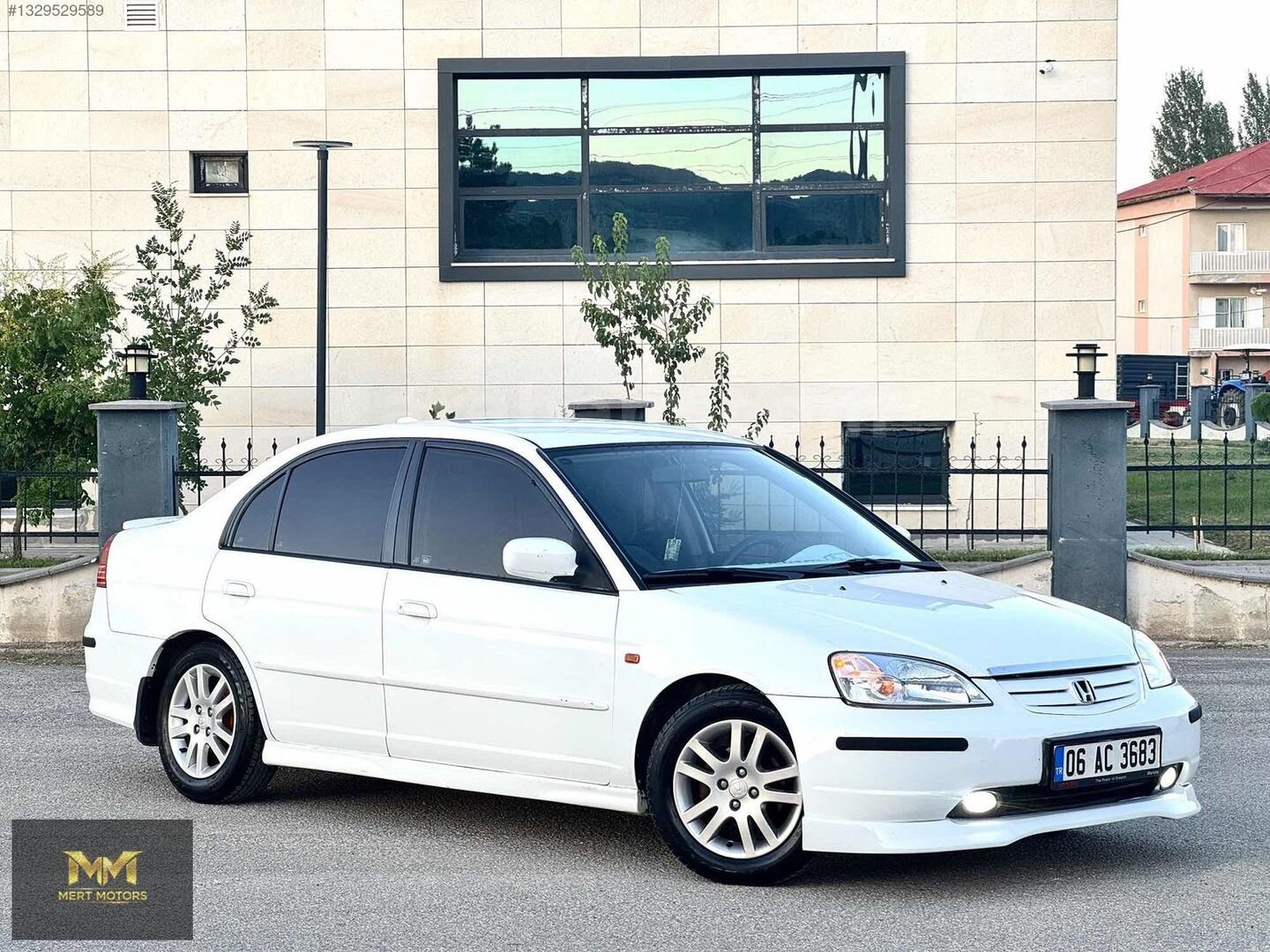 Galeriden Honda Civic 1.6i VTEC ES 2003 Model Kahramanmaraş 346.000 km Beyaz 3