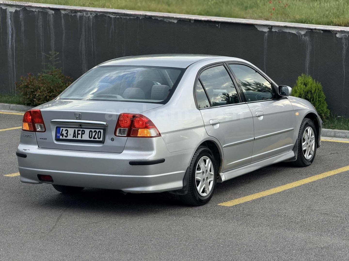 Galeriden Honda Civic 1.6i VTEC ES 2004 Model Kütahya 350.000 km Gri 5
