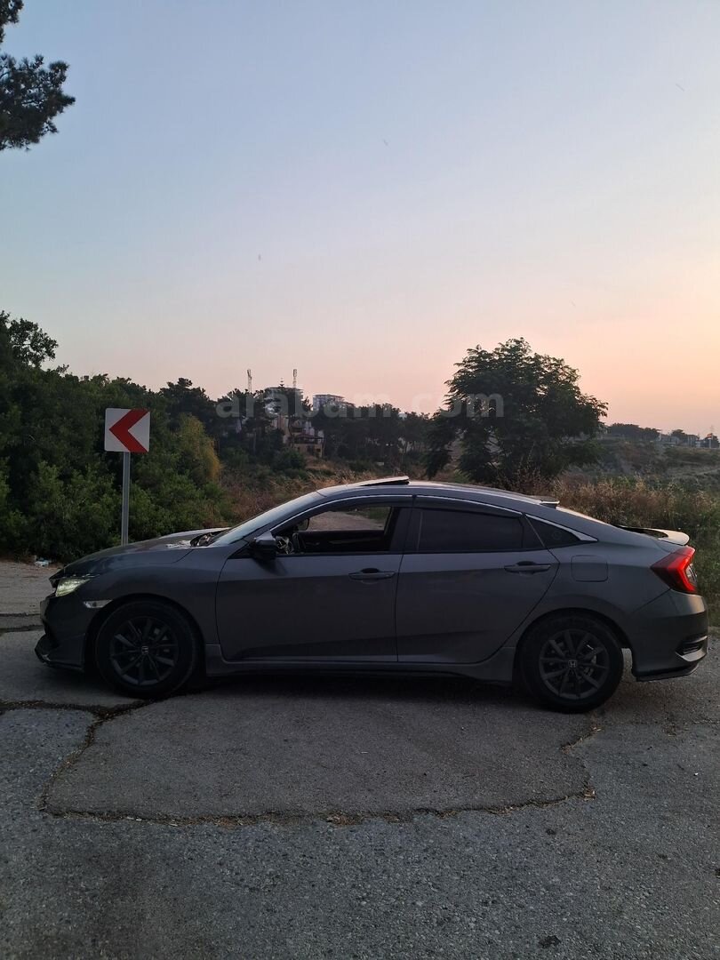 Sahibinden Honda Civic 1.6i VTEC Elegance 2020 Model Hatay 229.000 km Gri (metalik) 4