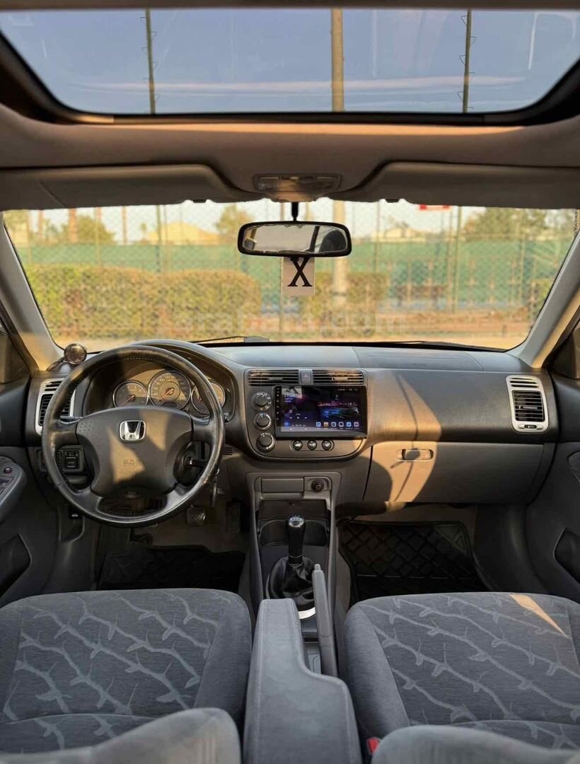 Sahibinden Honda Civic 1.6i VTEC ES 2005 Model Antalya 258.000 km Gri (Gümüş) 6