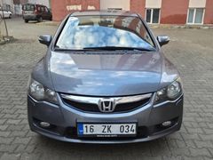 Sahibinden Temiz, Sunrooflu Honda Civic Elegance 2010 Model