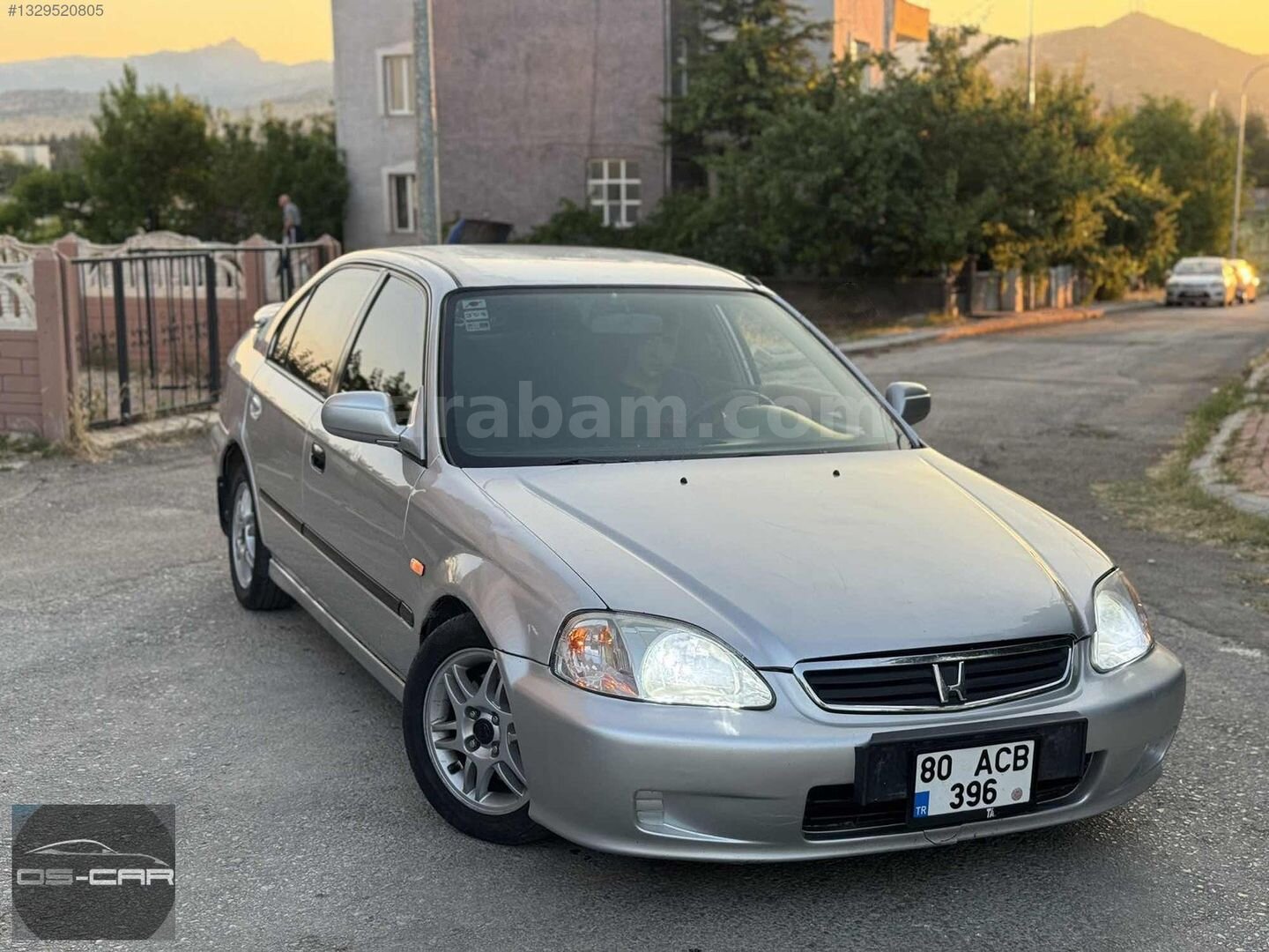 Galeriden Honda Civic 1.6 i ES 2000 Model Afyonkarahisar 270.000 km Gri 5