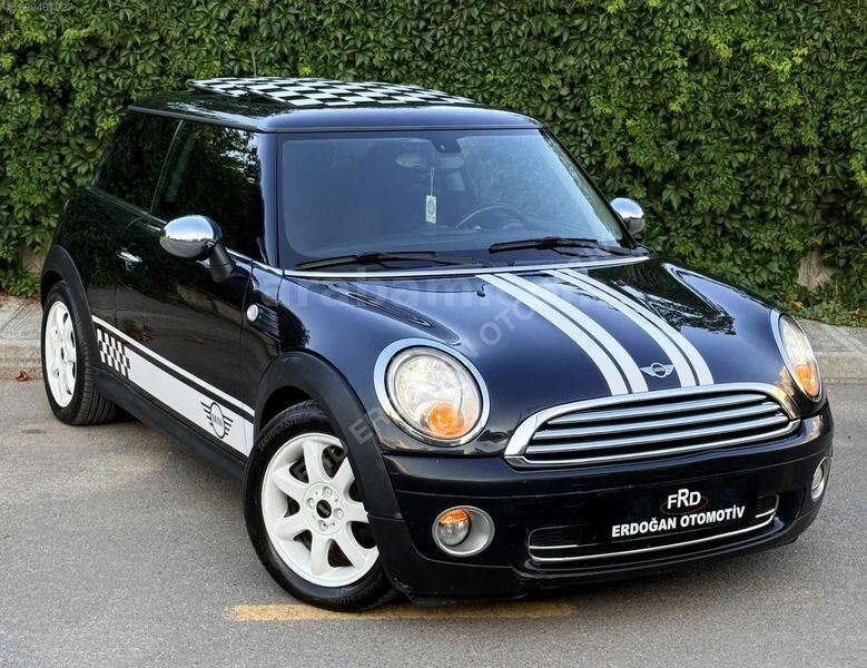 Galeriden Mini Cooper 1.6 Türkiye Paketi 2009 Model Sakarya 152.000 km Siyah