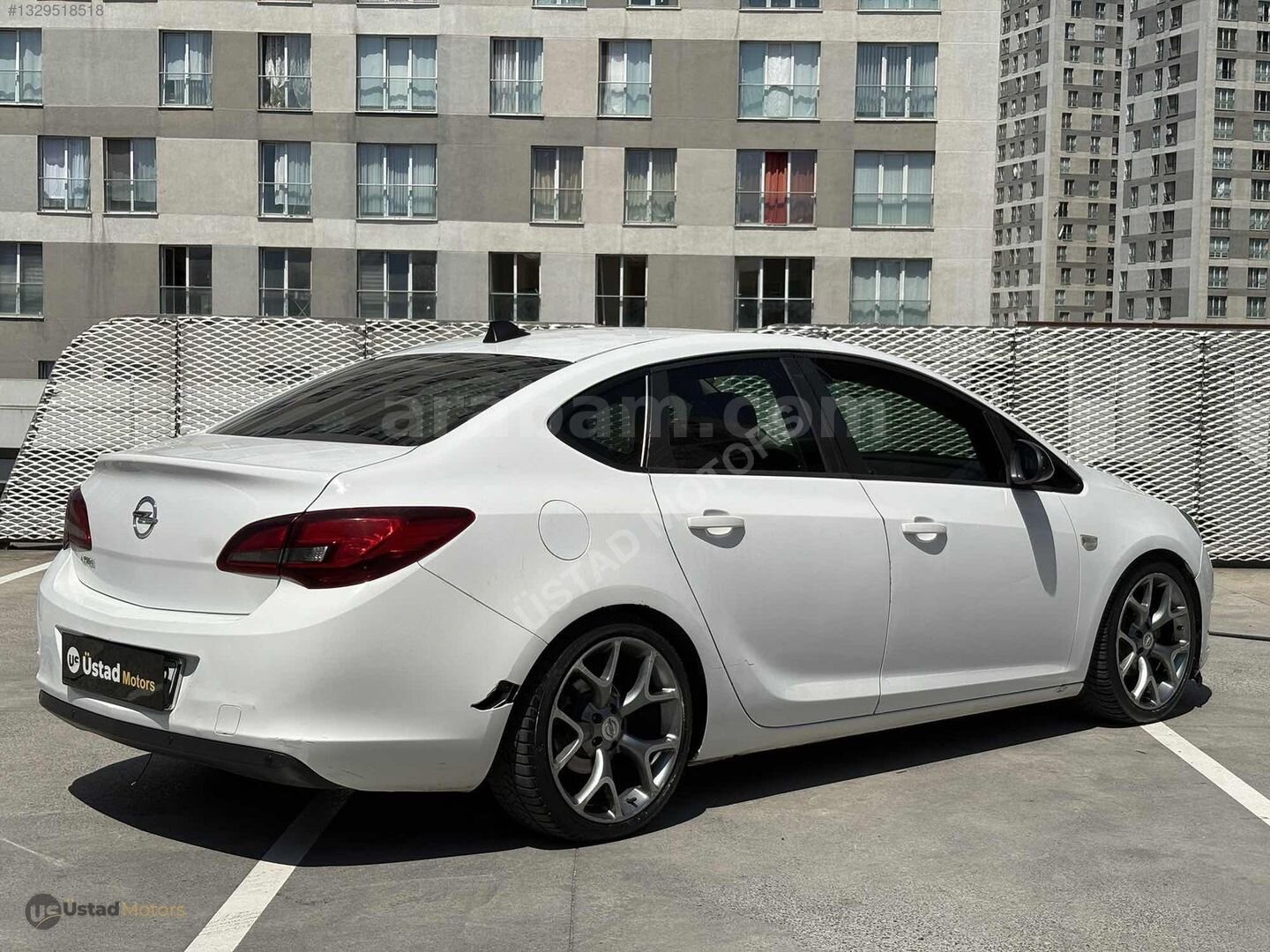 Galeriden Opel Astra 1.6 Edition 2015 Model İstanbul 154.000 km Beyaz 6
