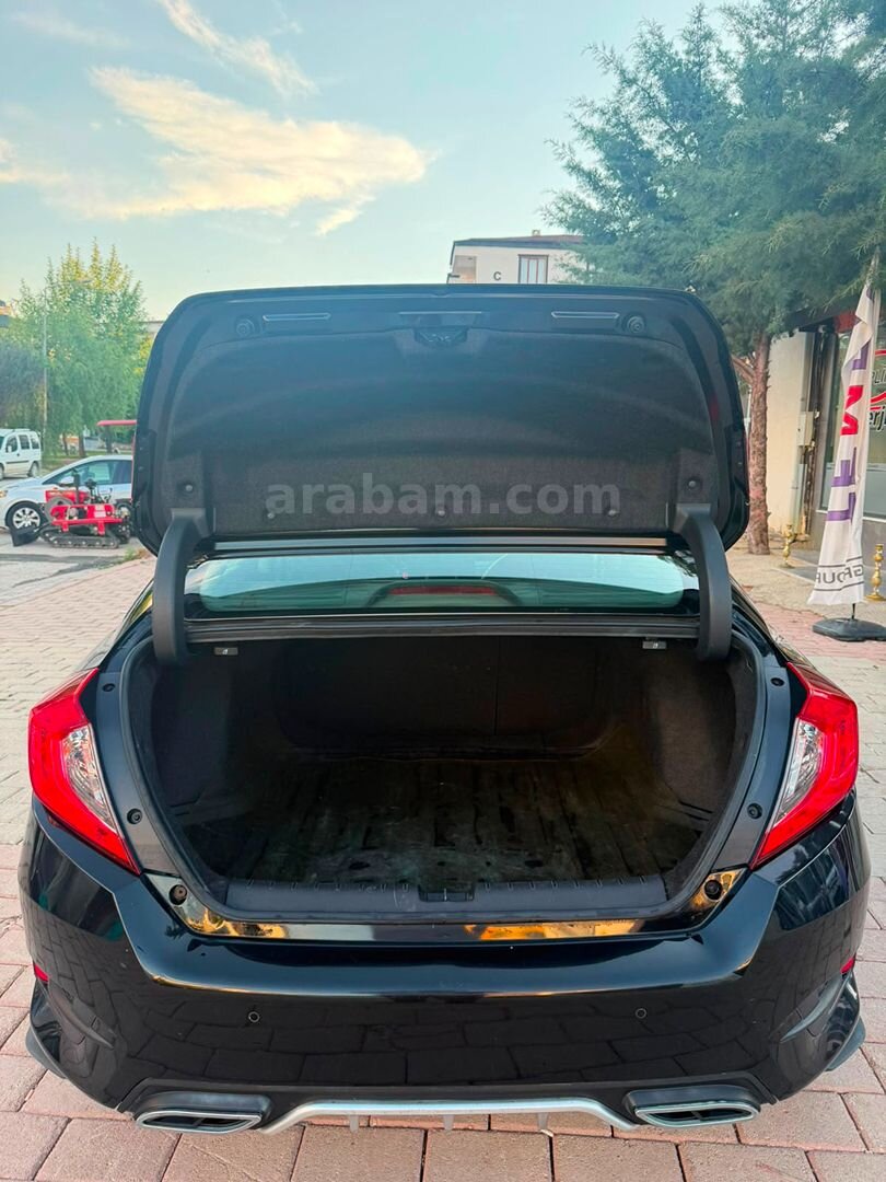 Galeriden Honda Civic 1.6i VTEC Eco Executive 2018 Model Elazığ 95.000 km Siyah 6