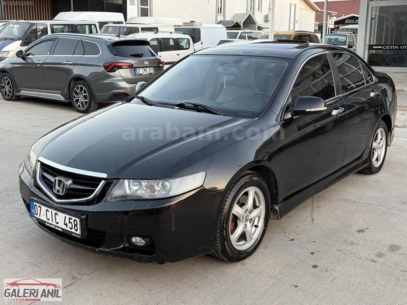 Galeriden Honda Accord 2.4 Executive 2004 Model Antalya 450.000 km Siyah