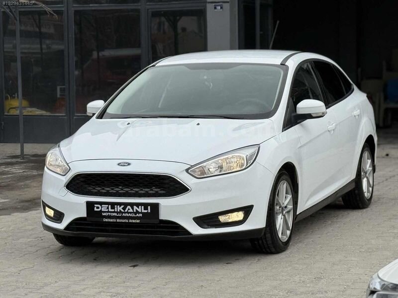 Hatasız Ayarında 2015 Model Ford Focus+140Bin Km+Ekran Geri Görş