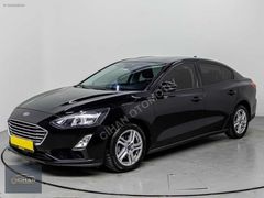 2021 FOCUS SEDAN DİZEL OTOMATİK-TAVAN KAPUT BAGAJ BOYASIZ