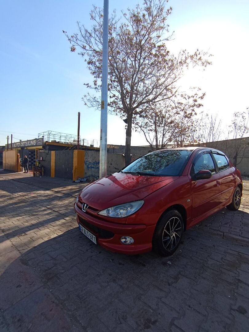 Sahibinden Peugeot 206 1.4 HDi Feline 2006 Model Konya 300.000 km Kırmızı 4