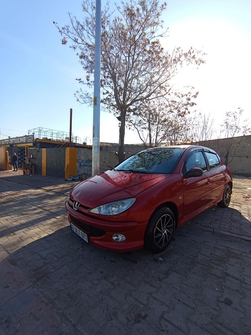 Sahibinden Peugeot 206 1.4 HDi Feline 2006 Model Konya 300.000 km Kırmızı 7
