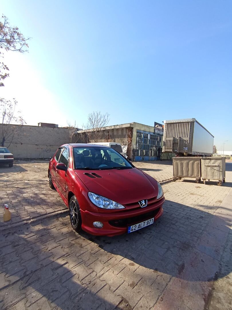 Sahibinden Peugeot 206 1.4 HDi Feline 2006 Model Konya 300.000 km Kırmızı 3