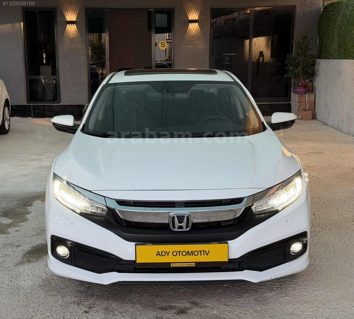 Galeriden Honda Civic 1.6i VTEC Eco Elegance 2020 Model Adıyaman 141.000 km Beyaz 3