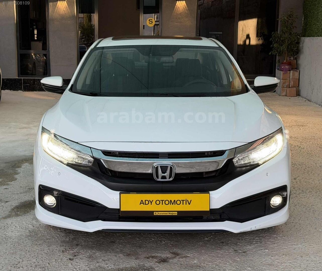 Galeriden Honda Civic 1.6i VTEC Eco Elegance 2020 Model Adıyaman 141.000 km Beyaz 6