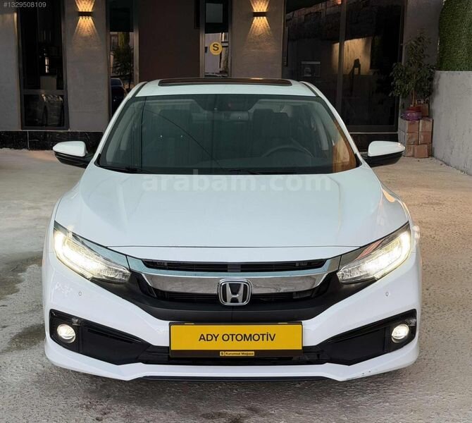 Galeriden Honda Civic 1.6i VTEC Eco Elegance 2020 Model Adıyaman 141.000 km Beyaz