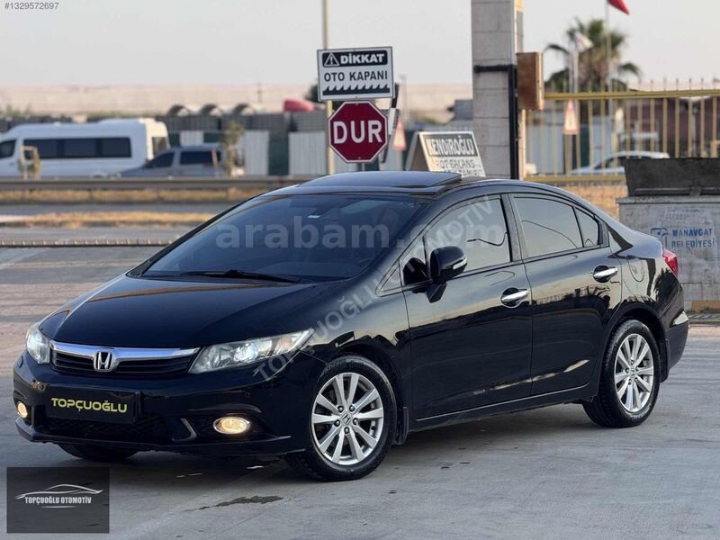 Galeriden Honda Civic 1.6i VTEC Eco Elegance 2013 Model Antalya 193.000 km Siyah