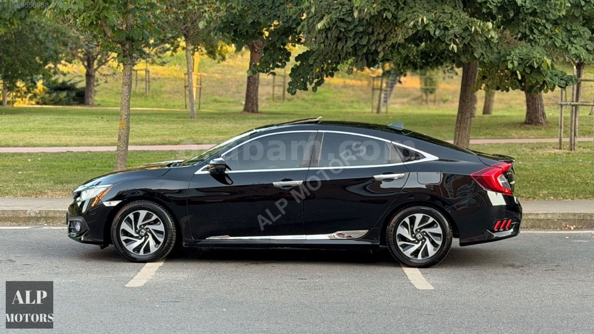 Galeriden Honda Civic 1.6i VTEC Eco Elegance 2016 Model İstanbul 173.500 km Siyah 7