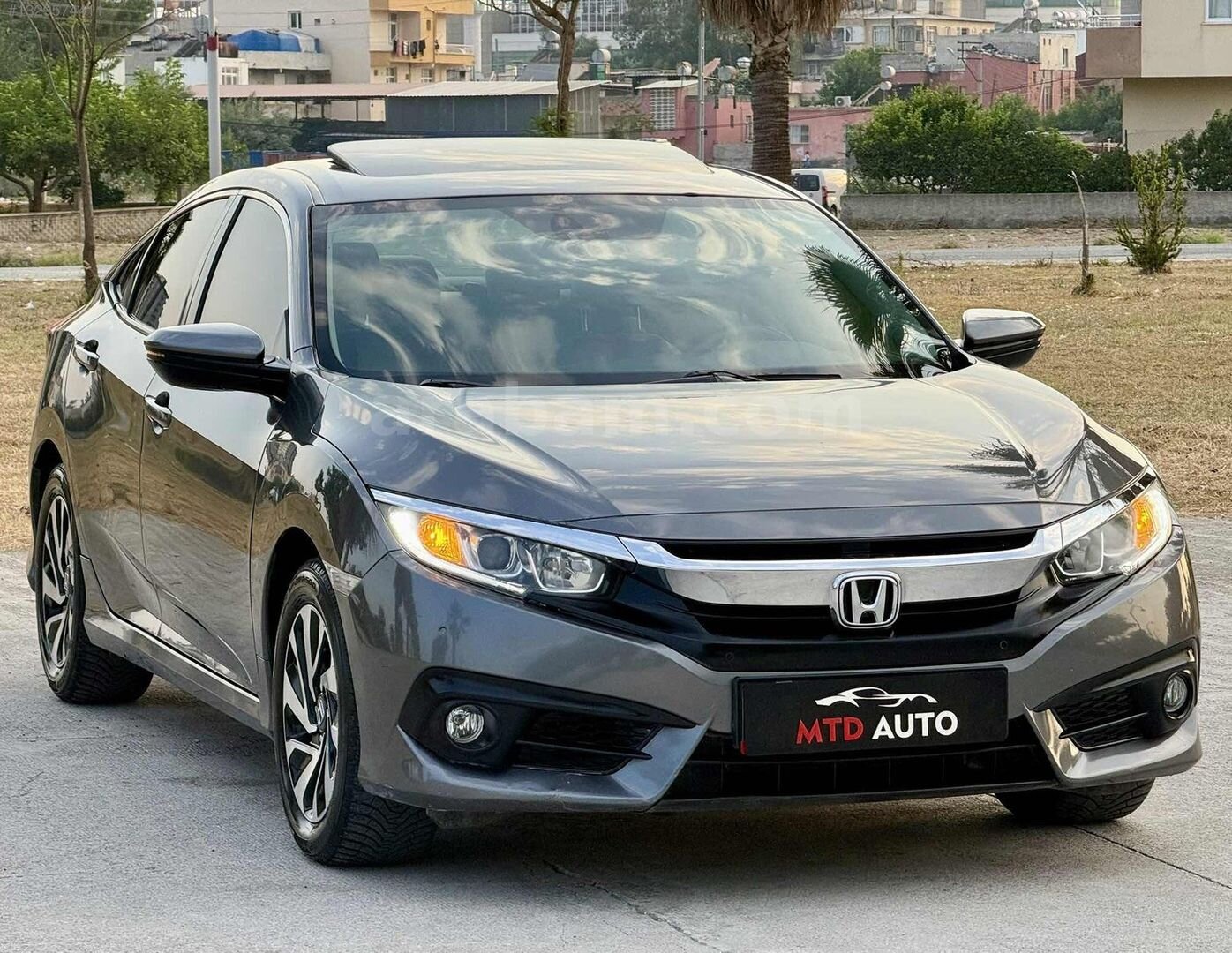 Galeriden Honda Civic 1.6i VTEC Eco Elegance 2017 Model Mersin 143.000 km Füme 4