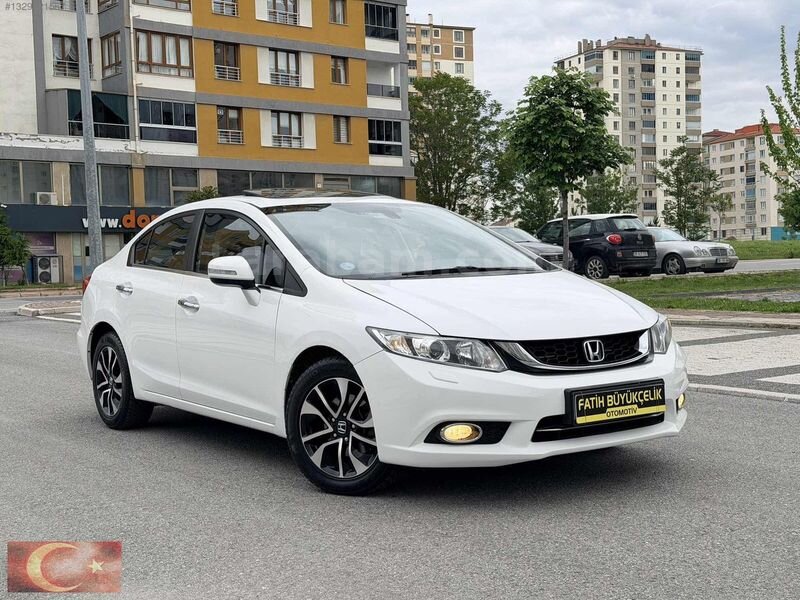 Galeriden Honda Civic 1.6i VTEC Eco Elegance 2014 Model Kayseri 113.000 km Beyaz
