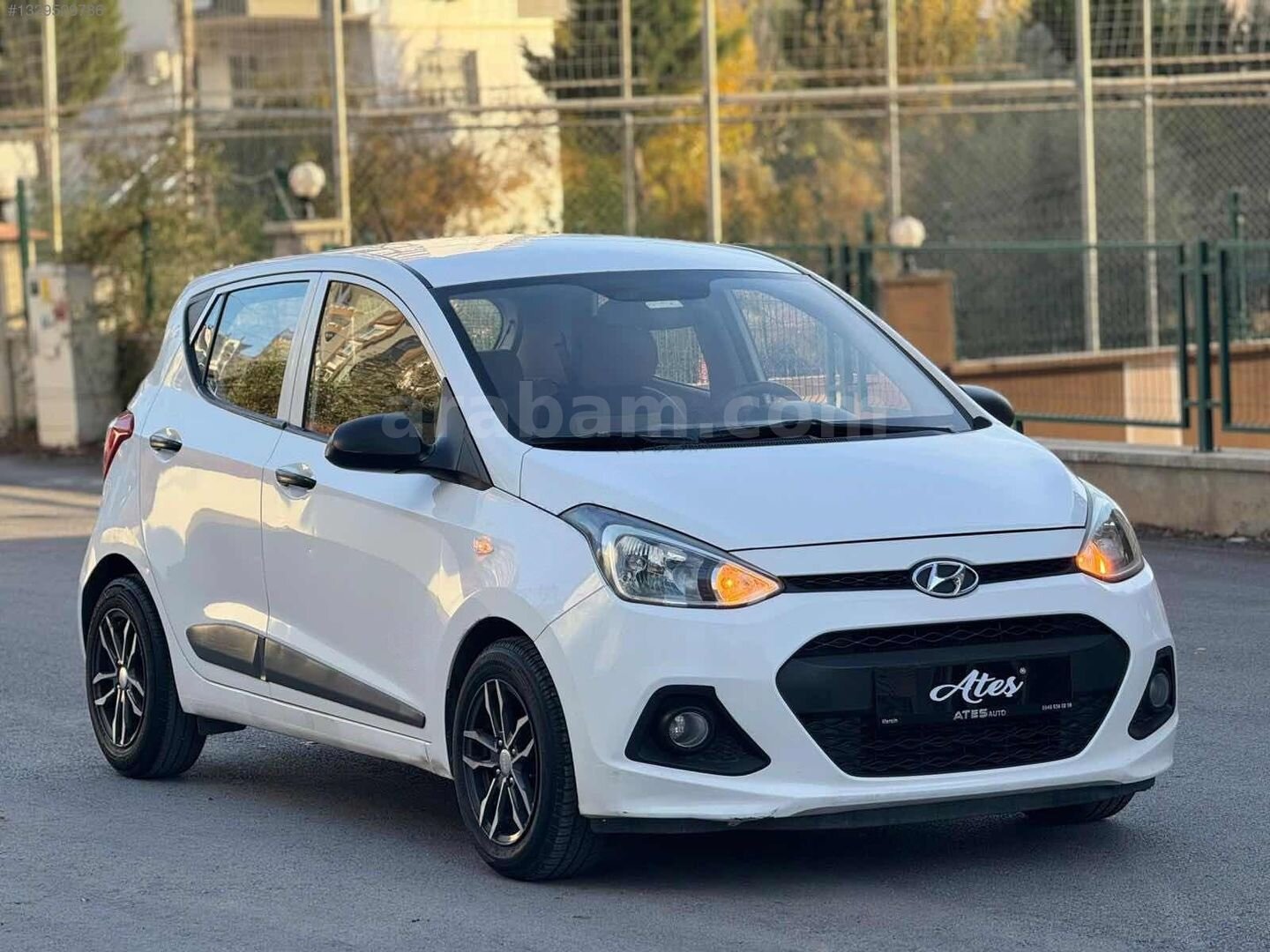Galeriden Hyundai i10 1.0 D-CVVT Style 2015 Model Mersin 127.000 km Beyaz 2
