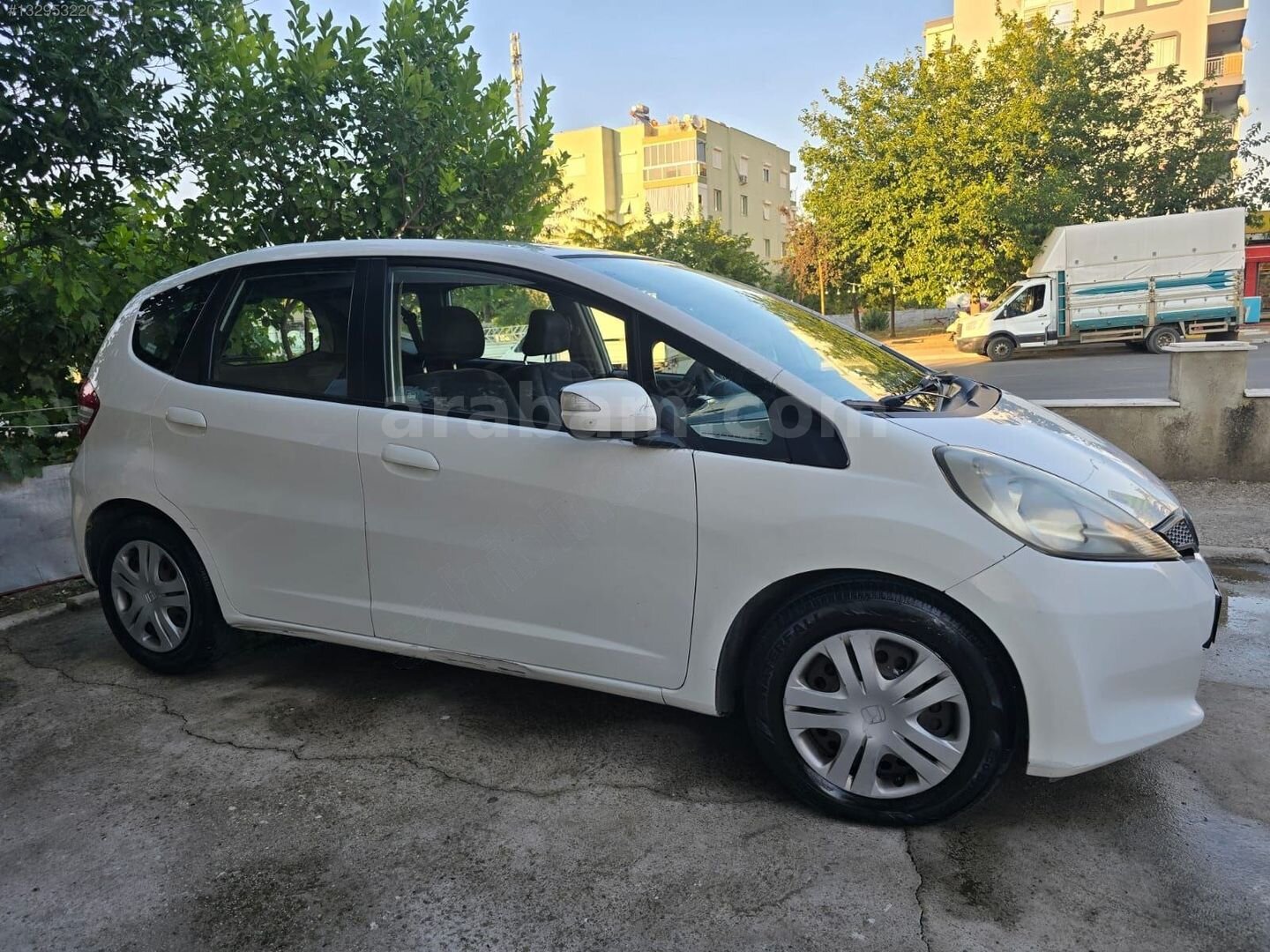 Galeriden Honda Jazz 1.4 Fun 2012 Model İzmir 181.000 km Beyaz 5
