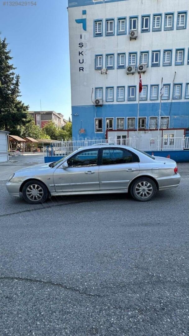 Galeriden Hyundai Sonata 2.0 GLS 2005 Model Şanlıurfa 350.000 km Gri 5