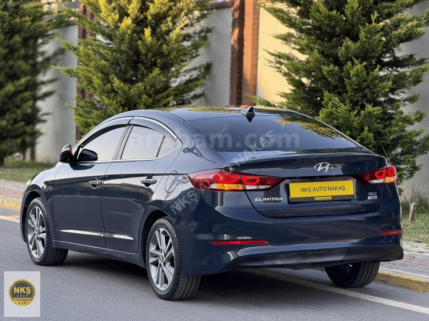 Galeriden Hyundai Elantra 1.6 CRDi Elite 2016 Model Kocaeli 148.000 km Lacivert 5