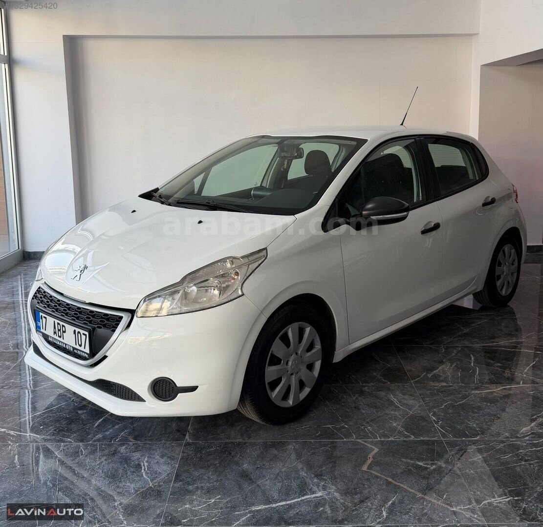 Galeriden Peugeot 208 1.2 VTi Access 2013 Model Diyarbakır 123.000 km Beyaz 1