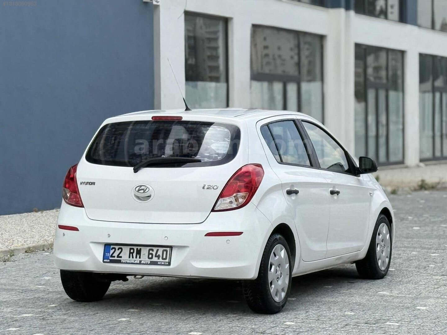 Galeriden Hyundai i20 1.2 D-CVVT Jump 2014 Model Antalya 74.000 km Beyaz 7