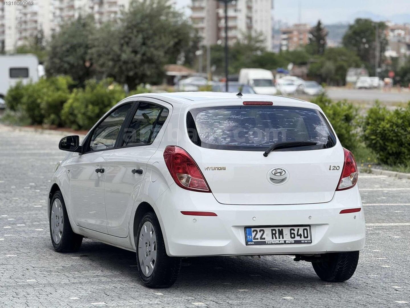 Galeriden Hyundai i20 1.2 D-CVVT Jump 2014 Model Antalya 74.000 km Beyaz 5