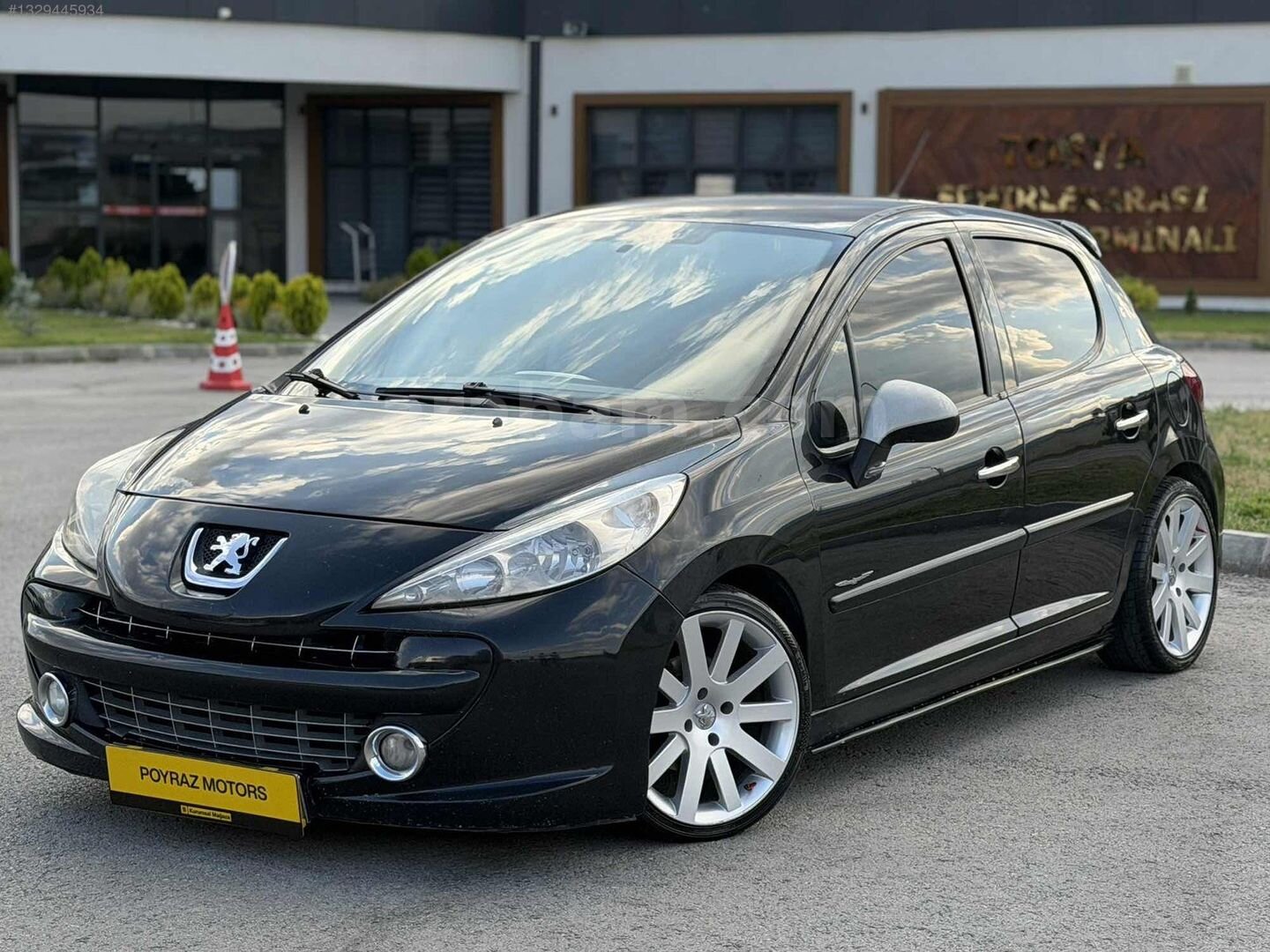 Galeriden Peugeot 207 1.4 VTi Trendy 2008 Model Kastamonu 260.000 km Siyah 1
