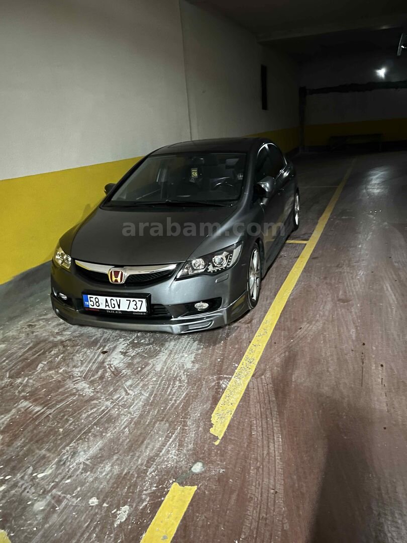 Sahibinden Honda Civic 1.6i VTEC Elegance 2011 Model İstanbul 185.000 km Füme 3