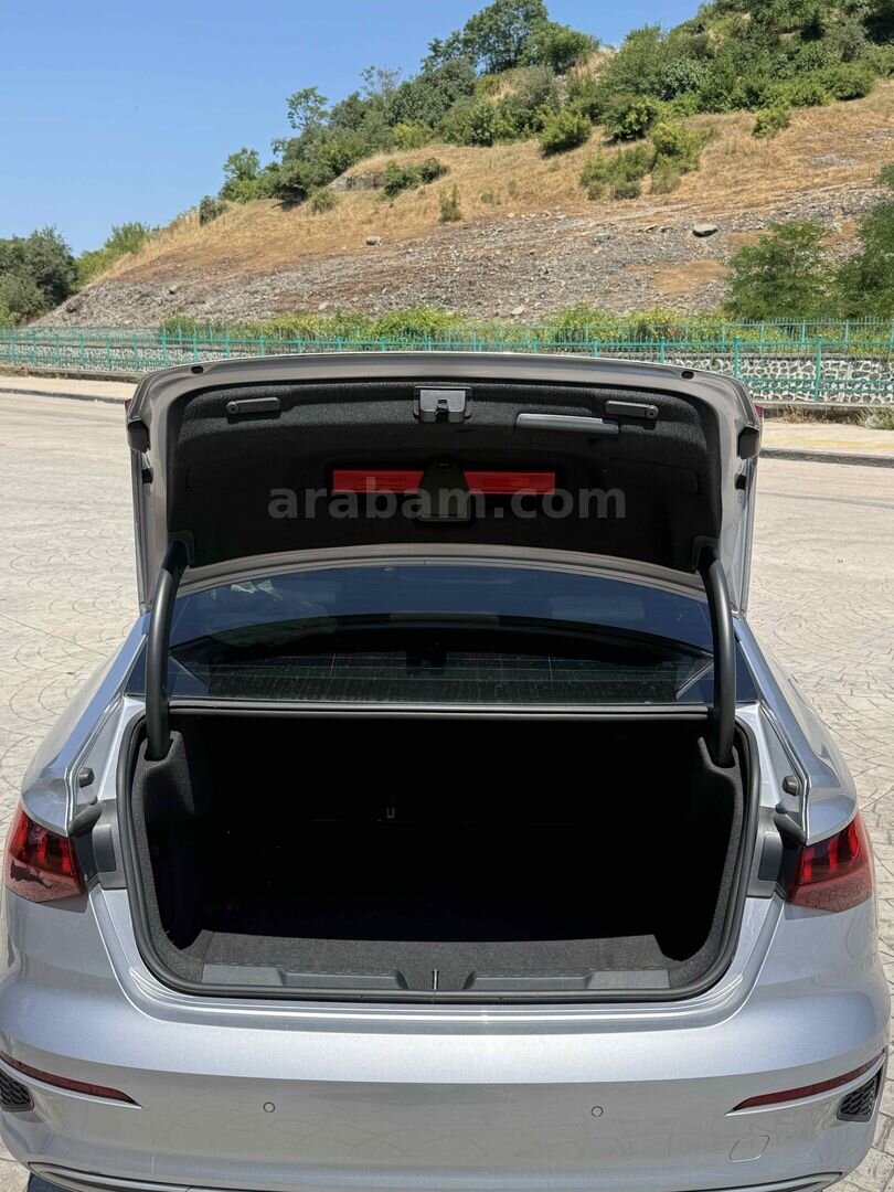 Sahibinden Audi A3 Sedan 35 TFSI Advanced 2024 Model Samsun 53.000 km Gri 6