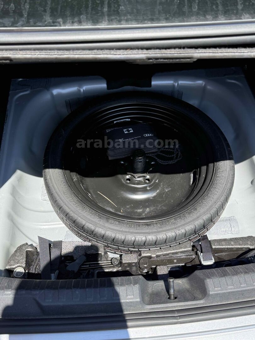 Sahibinden Audi A3 Sedan 35 TFSI Advanced 2024 Model Samsun 53.000 km Gri 5