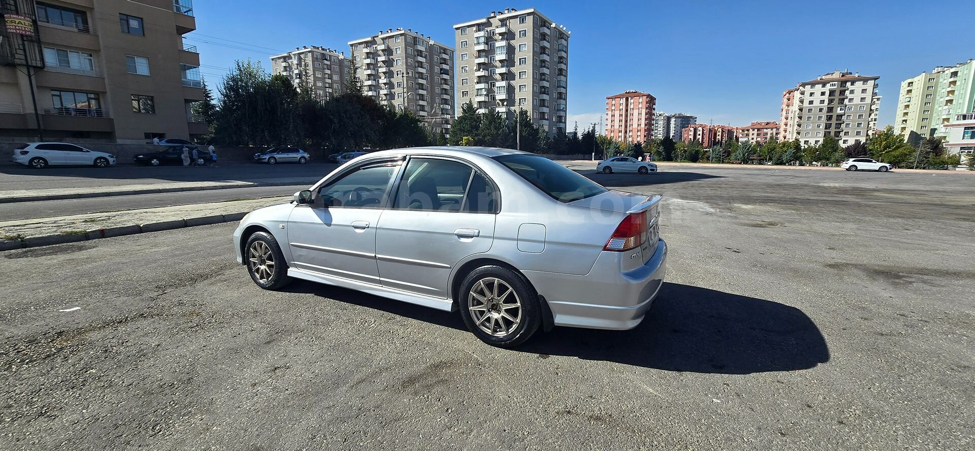Sahibinden Honda Civic 1.6i VTEC LS 2004 Model Konya 282.000 km Gri (Gümüş) 6